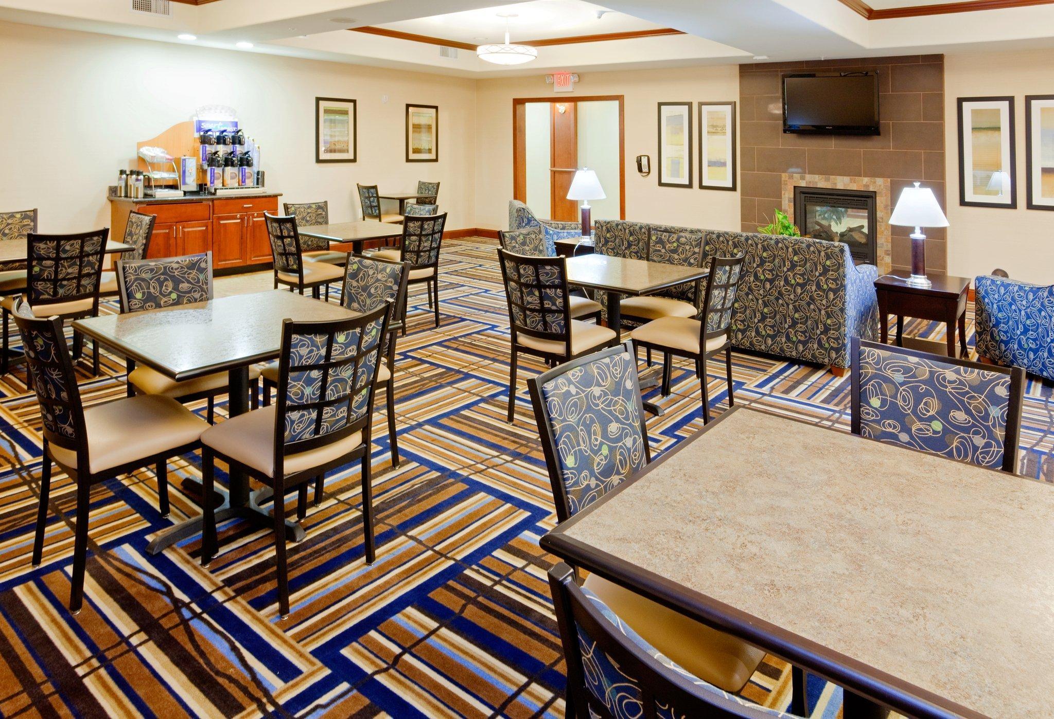 Holiday Inn Express Hotel & Suites Mount Airy By Ihg Екстер'єр фото