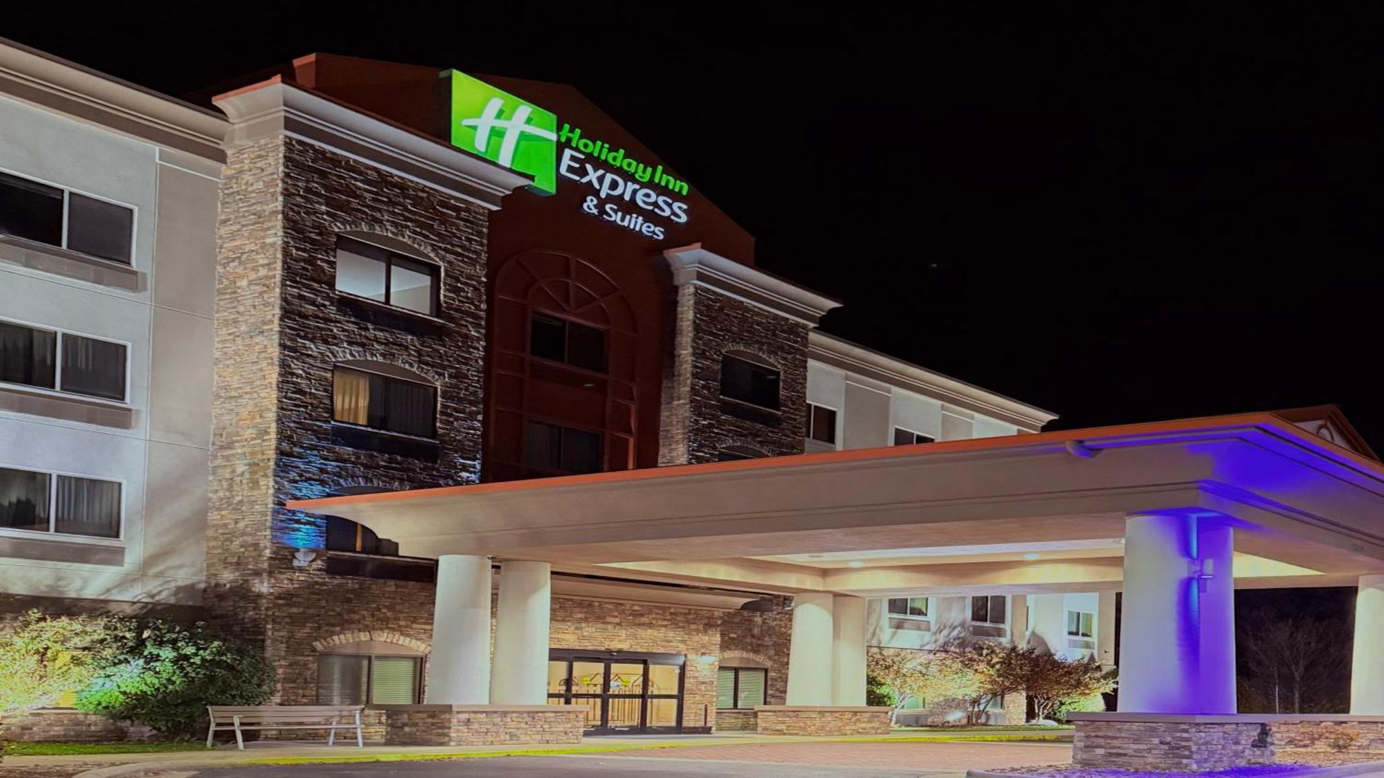 Holiday Inn Express Hotel & Suites Mount Airy By Ihg Екстер'єр фото
